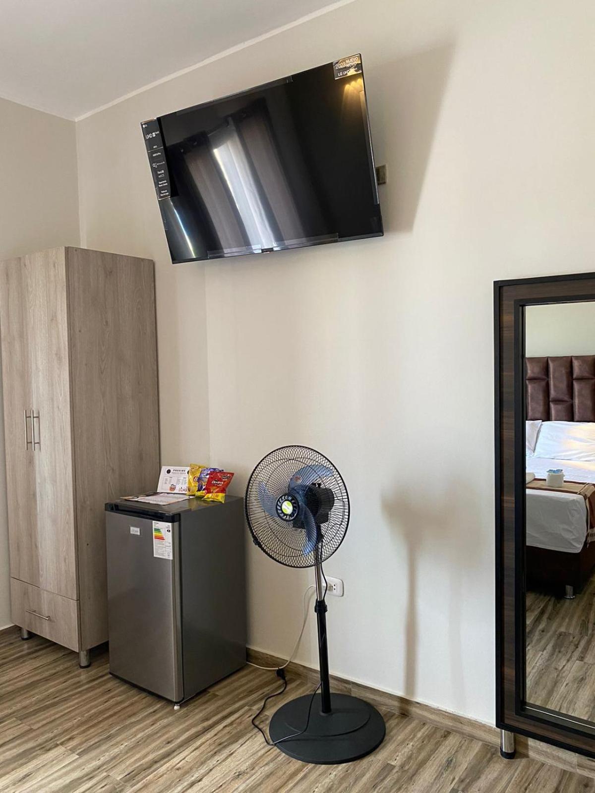 Ciudad Del Sol Hostel Іка Екстер'єр фото